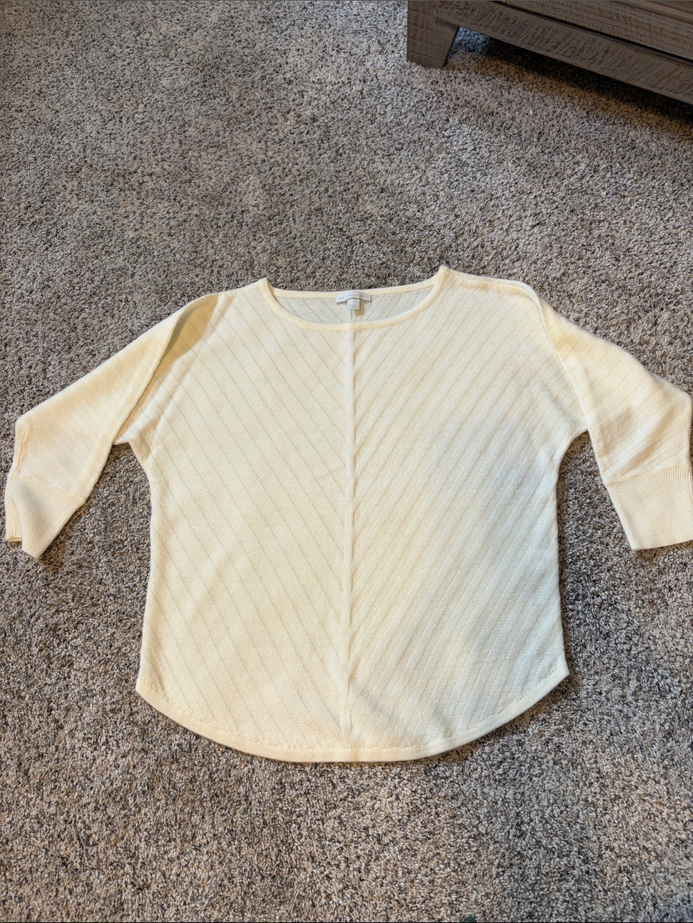 New York & Company Cream Crewneck Sweater
